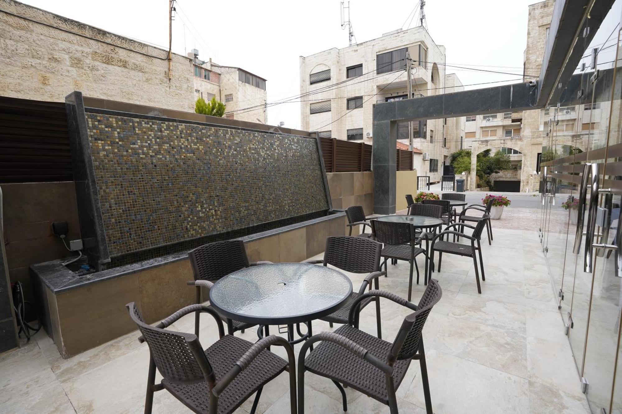 Naylover Hotel Suites Amman Luaran gambar