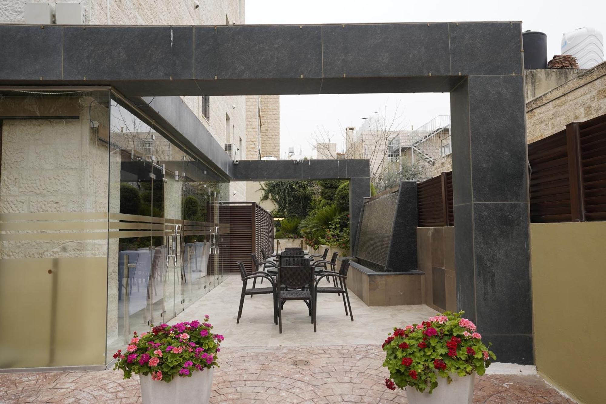 Naylover Hotel Suites Amman Luaran gambar
