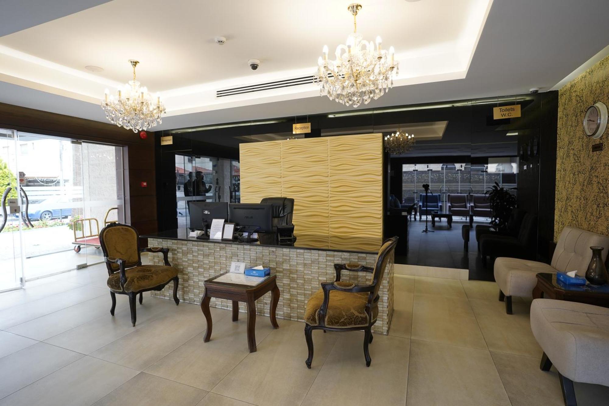 Naylover Hotel Suites Amman Luaran gambar